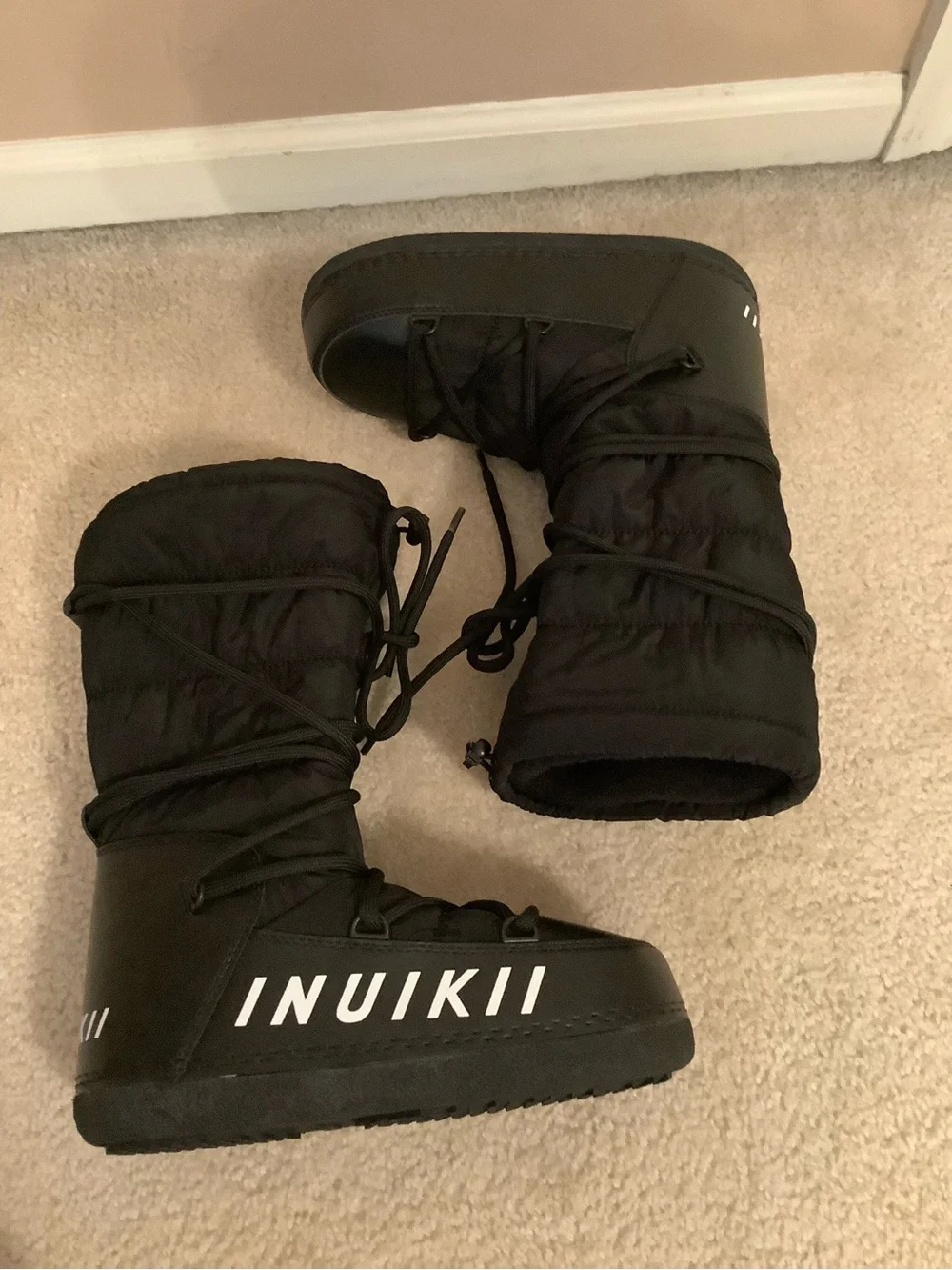 Free People x INUIKII Mountain High Black Puffer Moon Snow Boots Women's Size 40